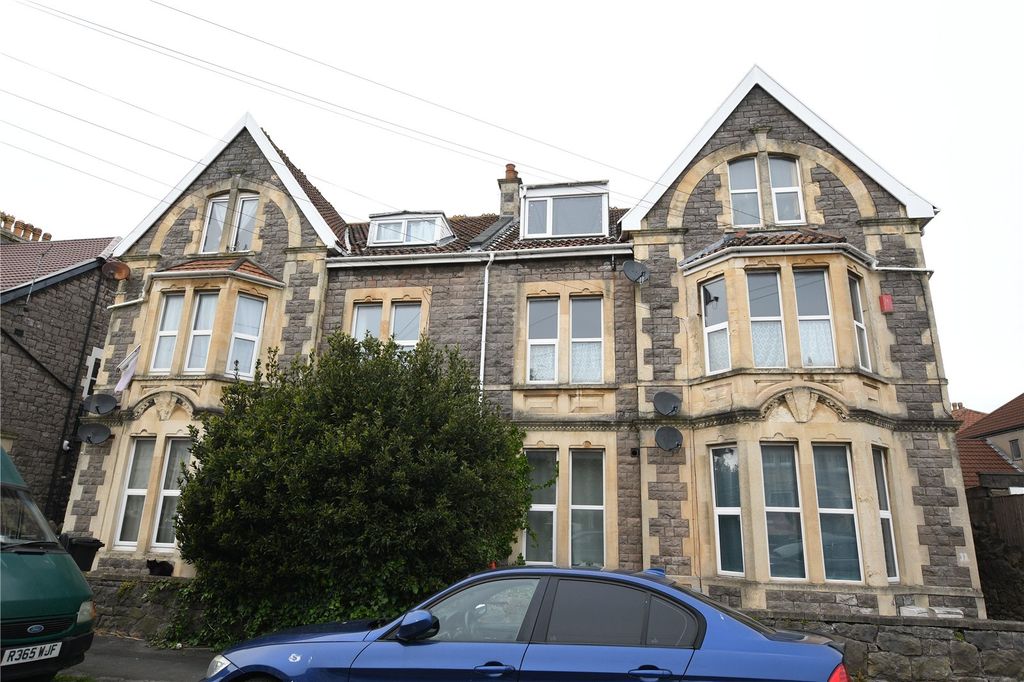 Property photo 1 of 13 Picture No. 02