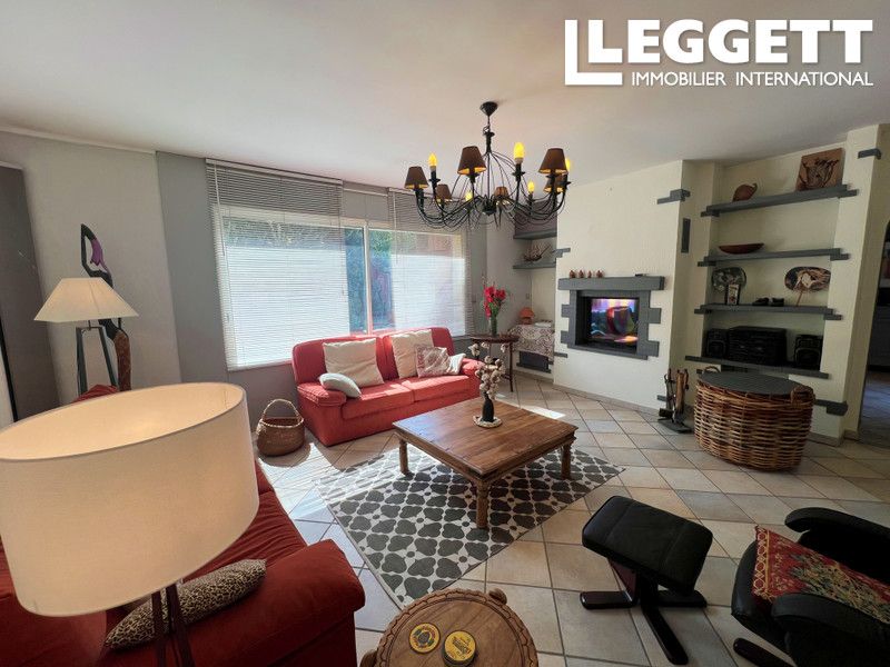 Property photo 3 of 10