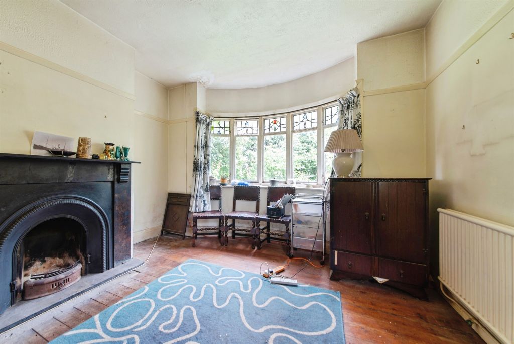 Property photo 3 of 24