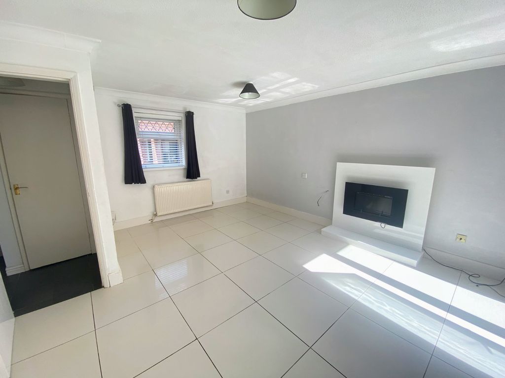 Property photo 3 of 9 Picture No. 09
