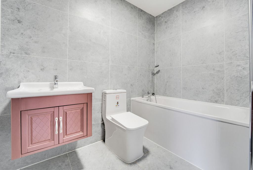 Additional image 13 of 19 bed block of flats for saleQueensway, Enfield EN3