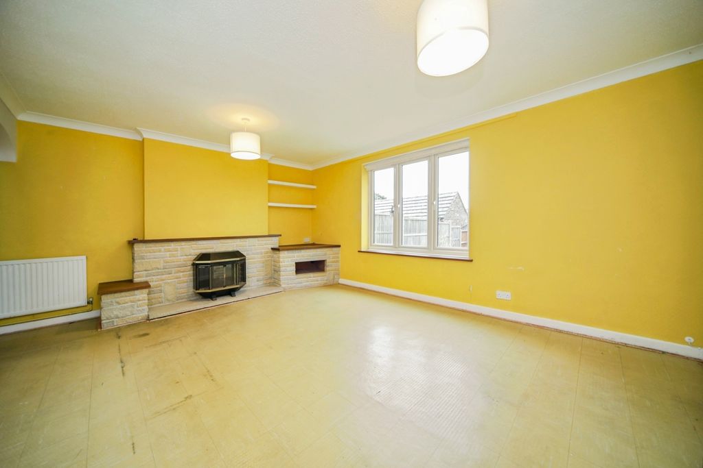 Property photo 2 of 10 Pbox-Img.Jpg