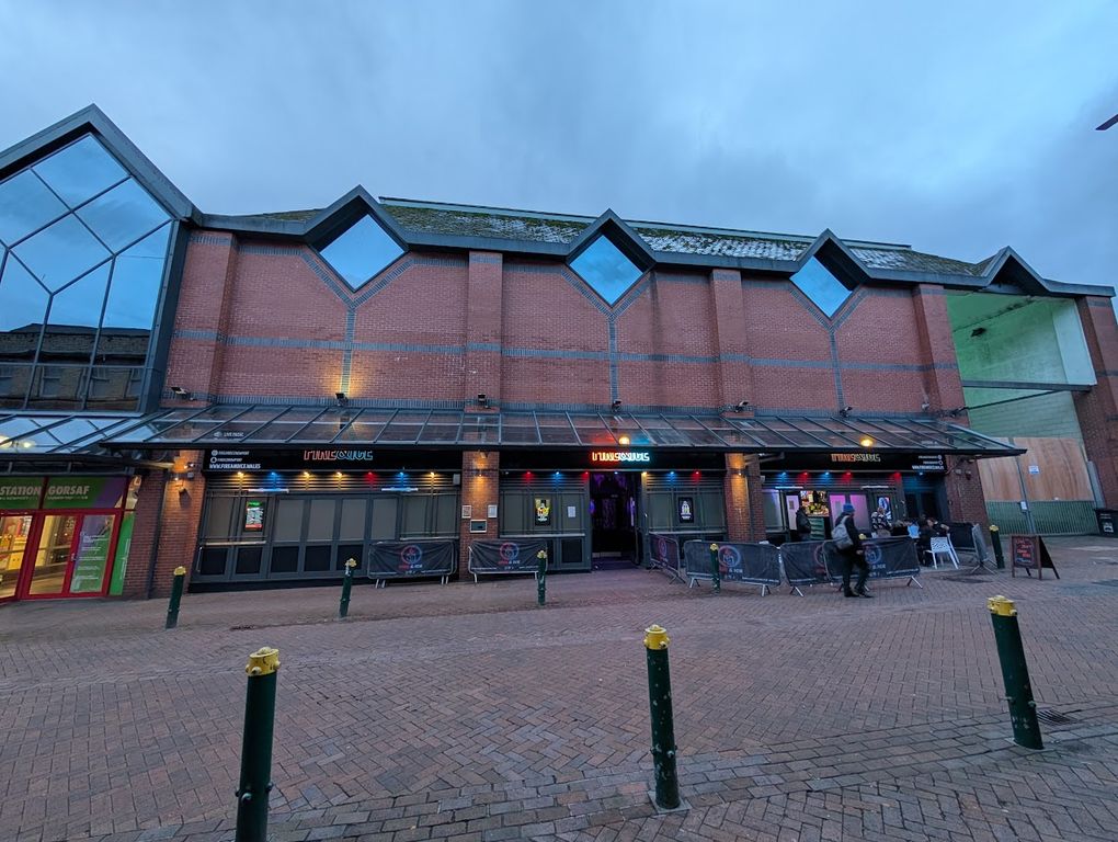 Property photo 1 of 10