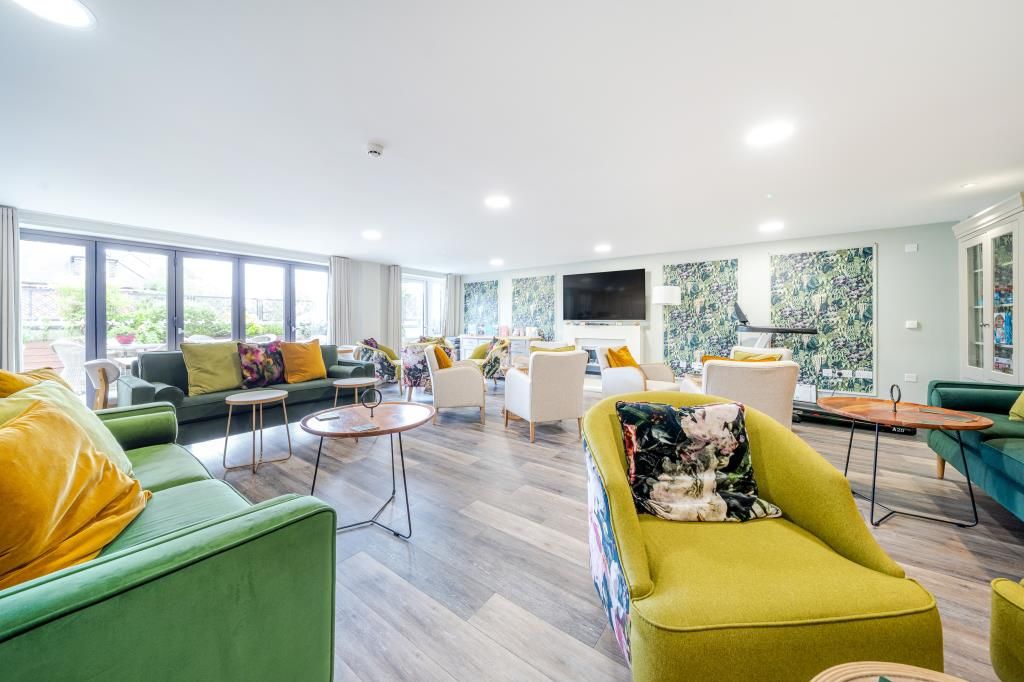 Property photo 3 of 17 Reception Room