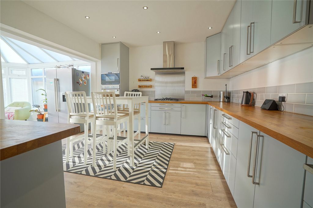 Property photo 3 of 14 Picture No. 07