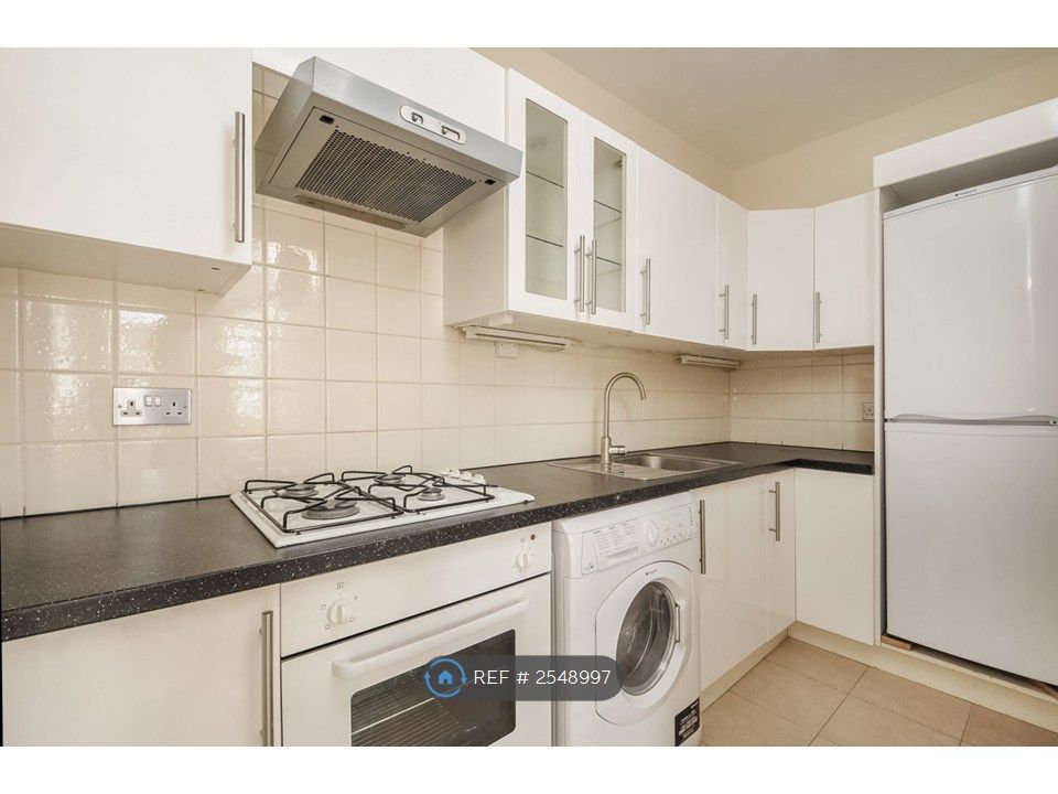 Property photo 3 of 17 Galley Kitchen