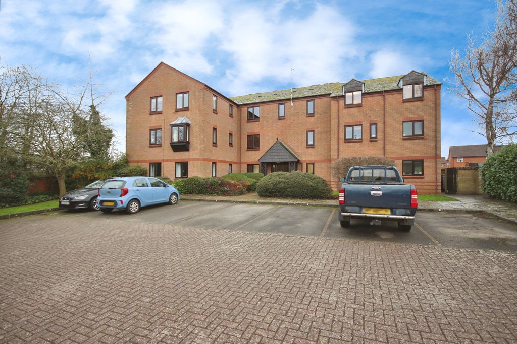 Property photo 3 of 11