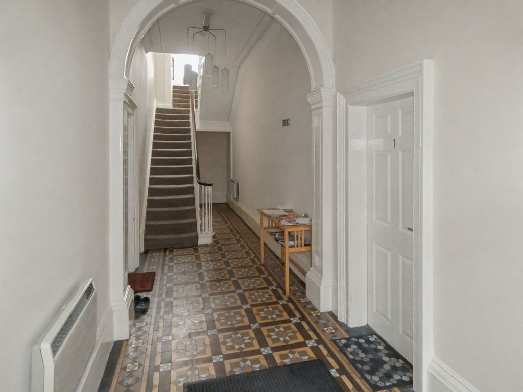 Property photo 2 of 7 Image 2