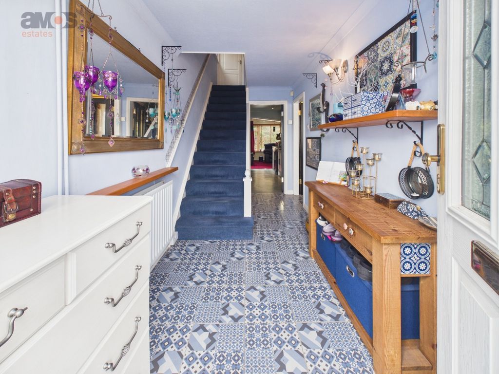 Property photo 3 of 26 5100357