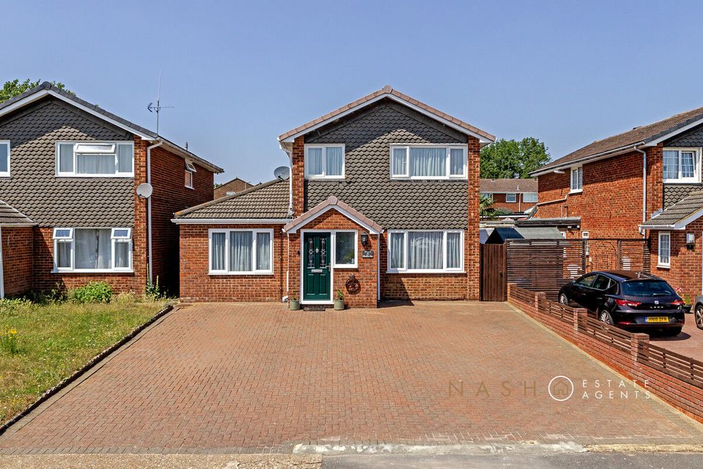 Property photo 2 of 24