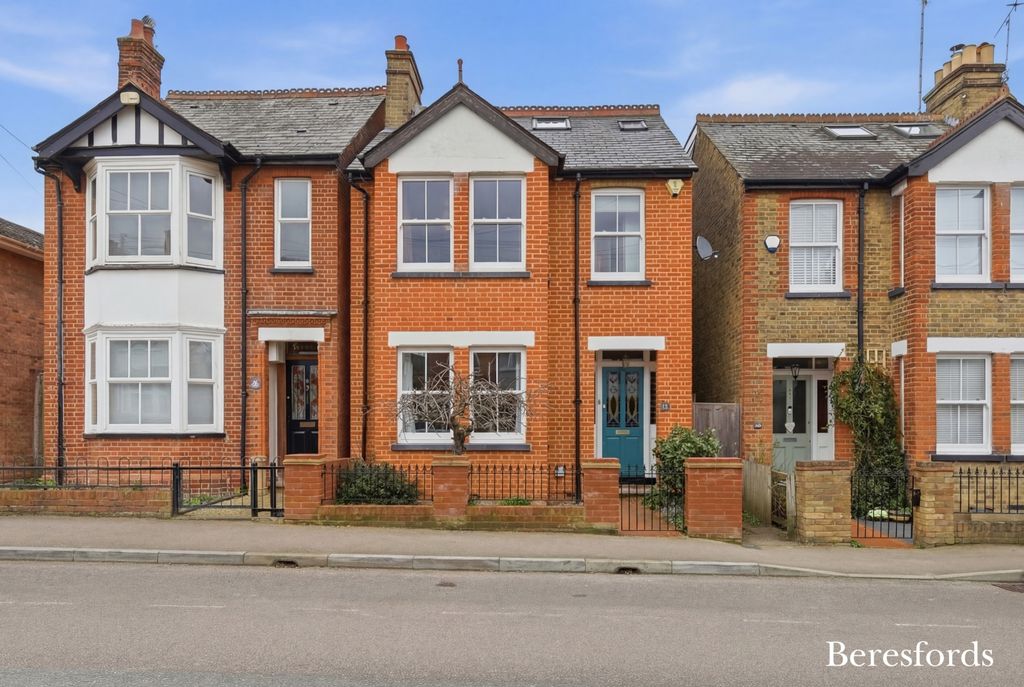 Property photo 1 of 28 Front