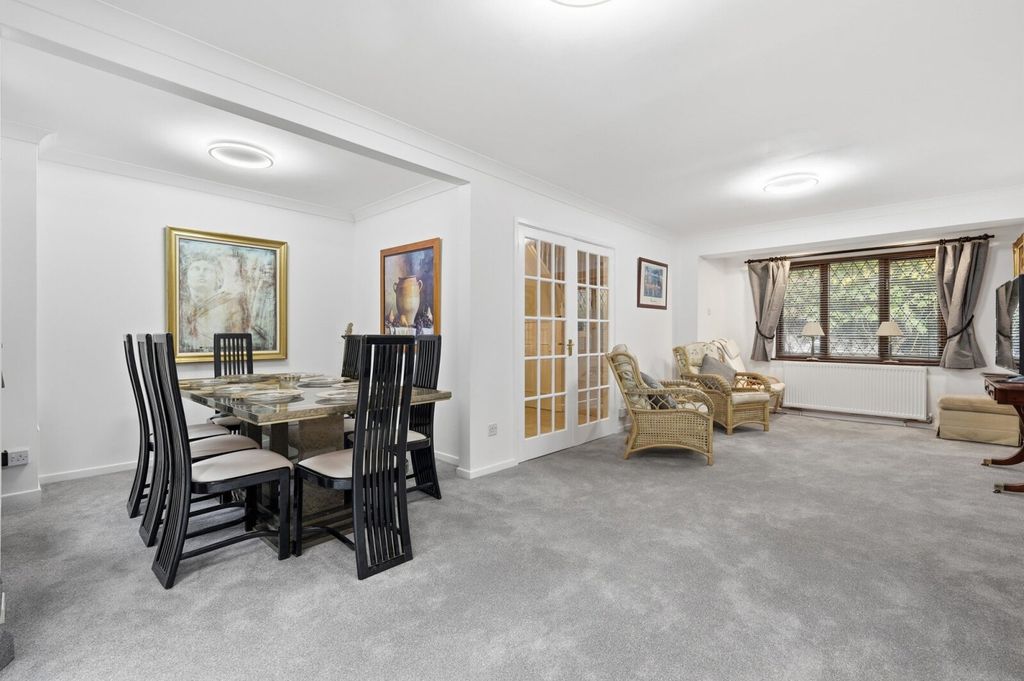 Property photo 2 of 23 Picture No. 46