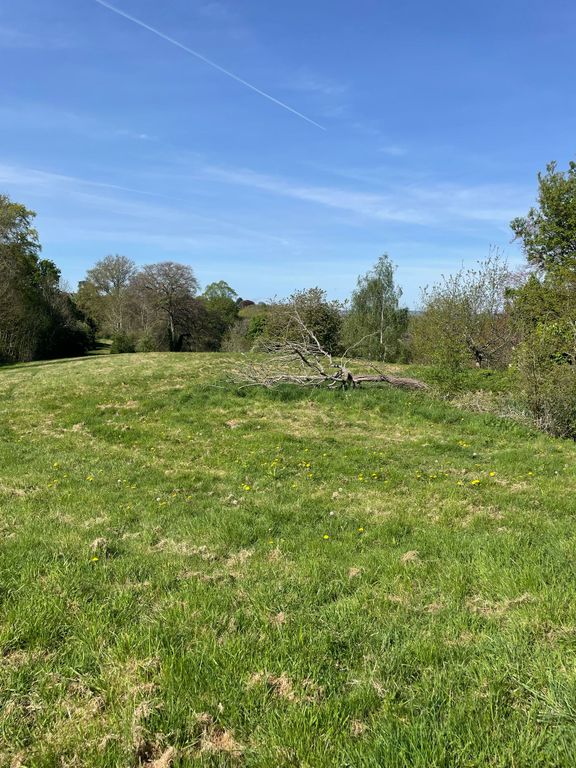 Property photo 2 of 2 Photo 2