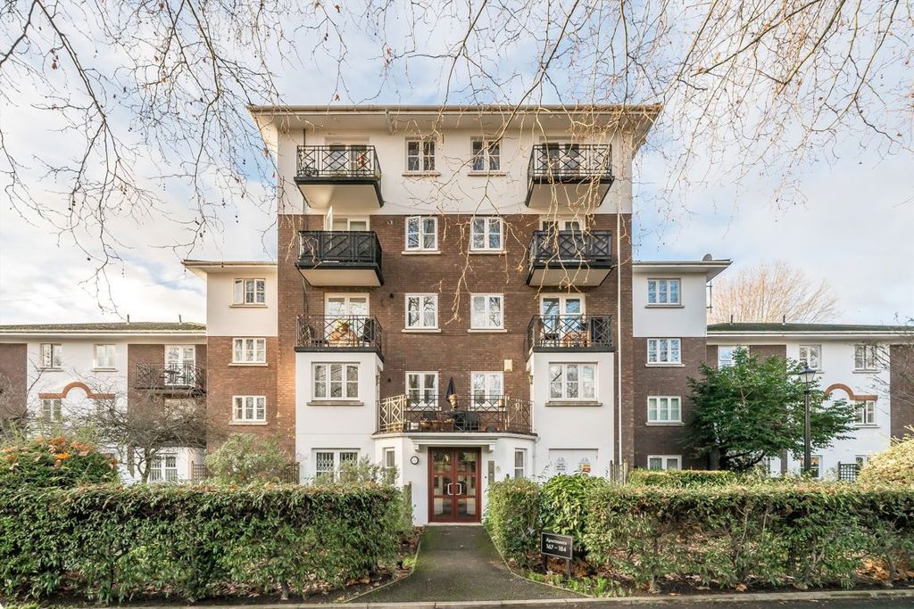 Property photo 1 of 1