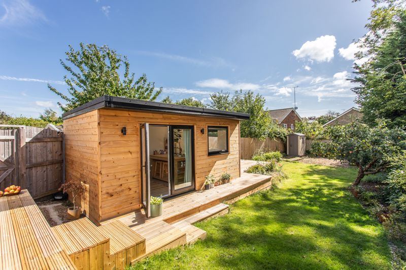 Property photo 2 of 29 Photo 3