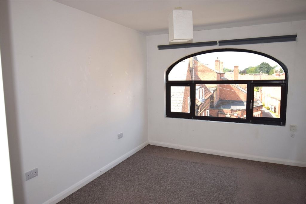 Property photo 3 of 3 Picture No. 02