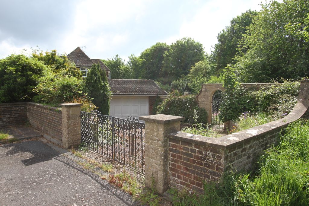 Additional image 19 of 4 bed detached house for saleFairway Close, Eastbourne BN20