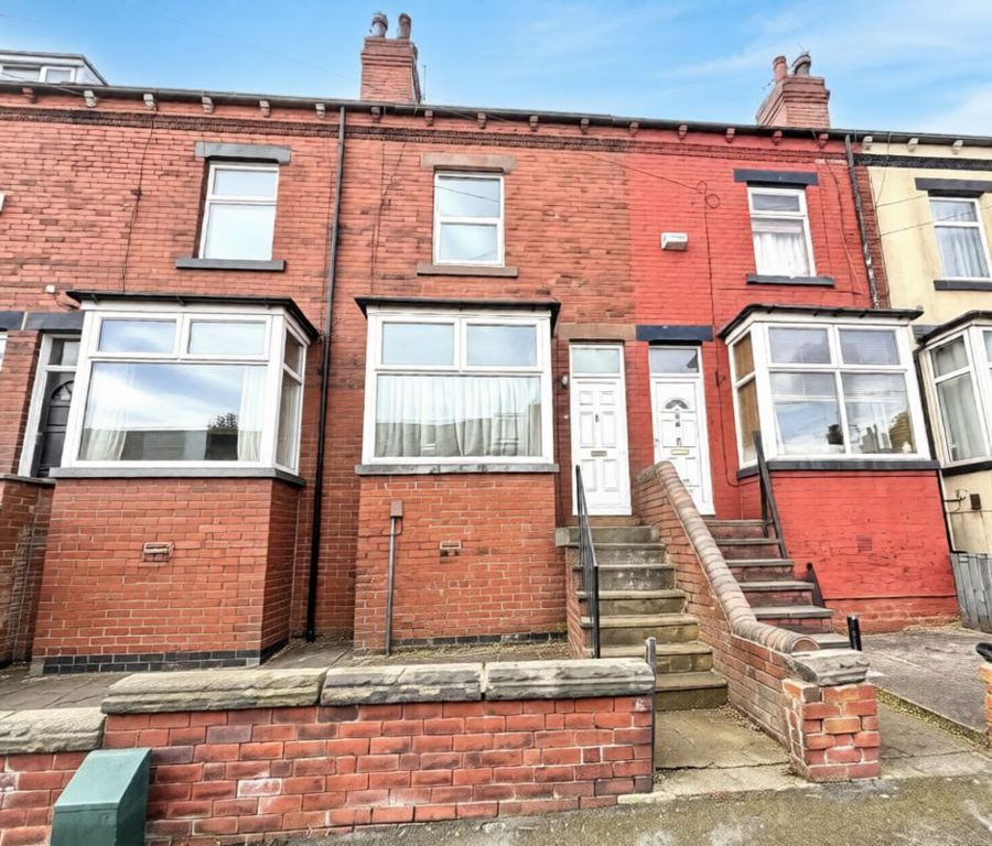 Property photo 1 of 18