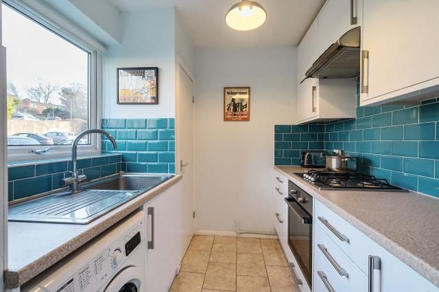 Property photo 2 of 23 Kitchen