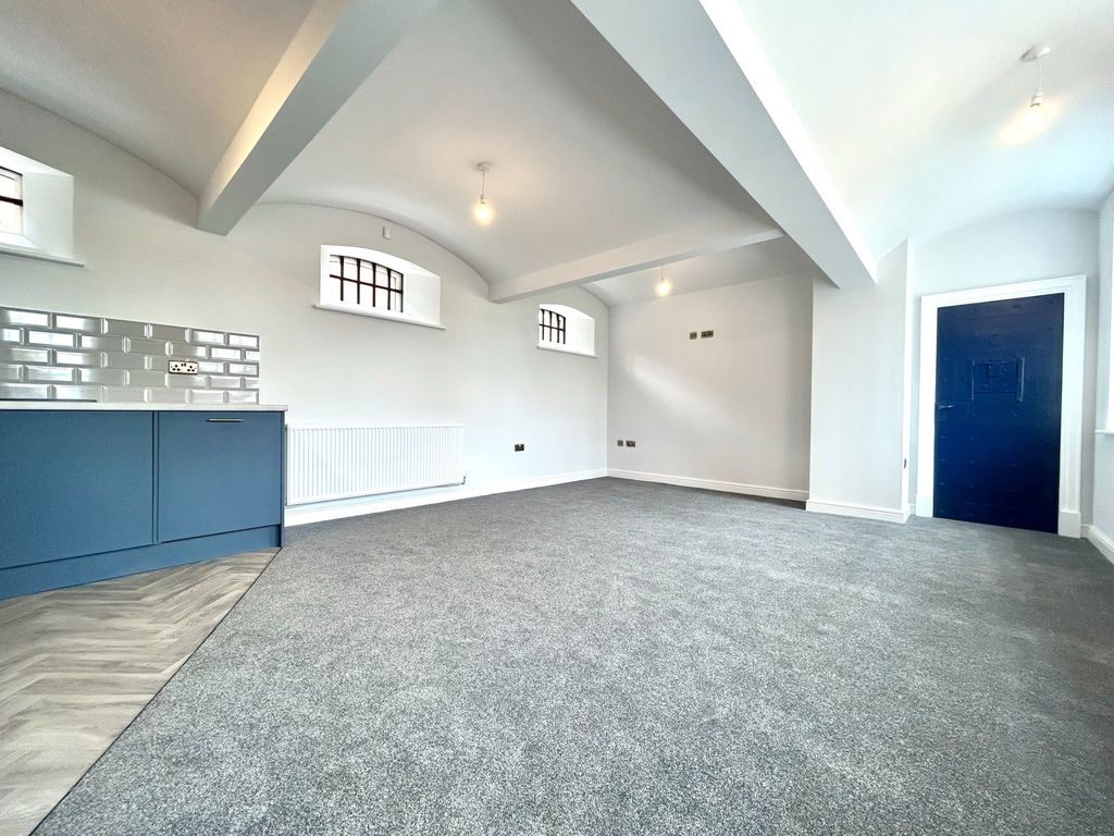 Additional image 8 of 2 bed flat for saleVicar Street, Sedgley, Dudley DY3