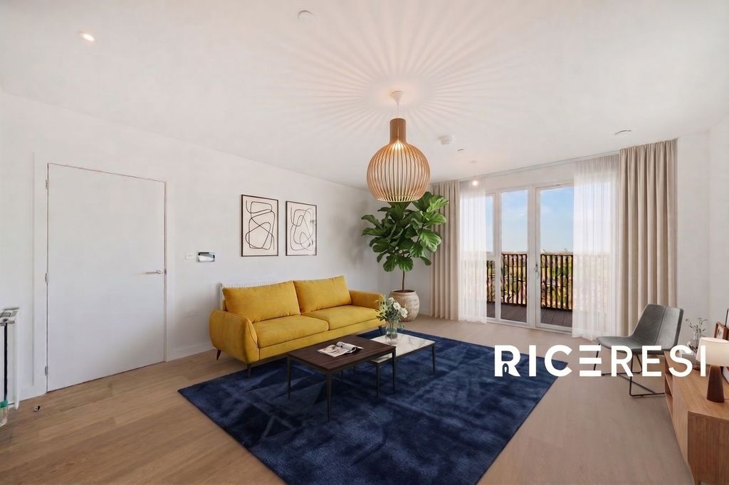 Property photo 1 of 18 Images Have Been Virtually Staged For Illustrative Purposes Only.