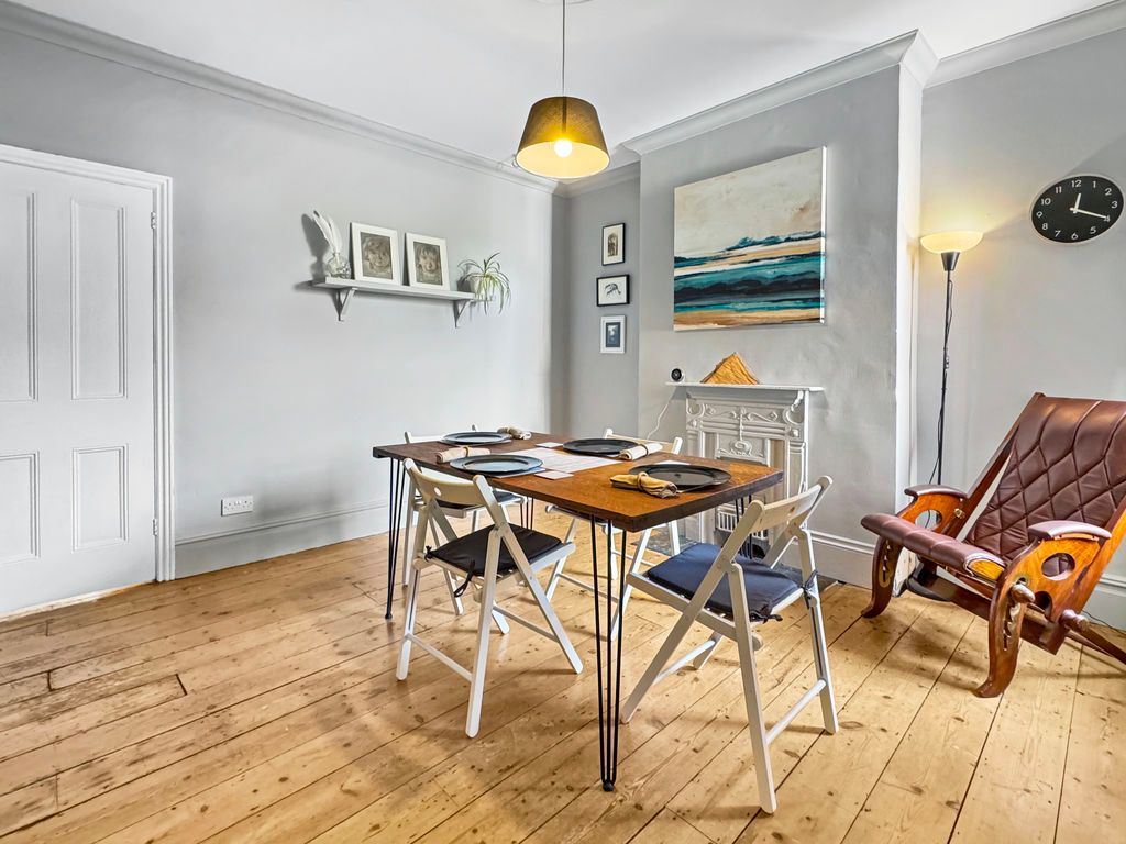 Property photo 3 of 19 Photo 15