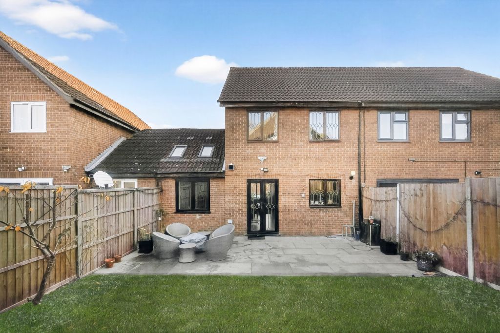 Property photo 3 of 20