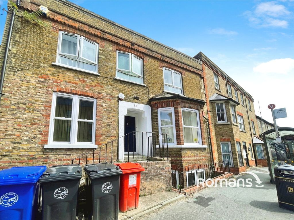 Property photo 1 of 8 Picture No. 09