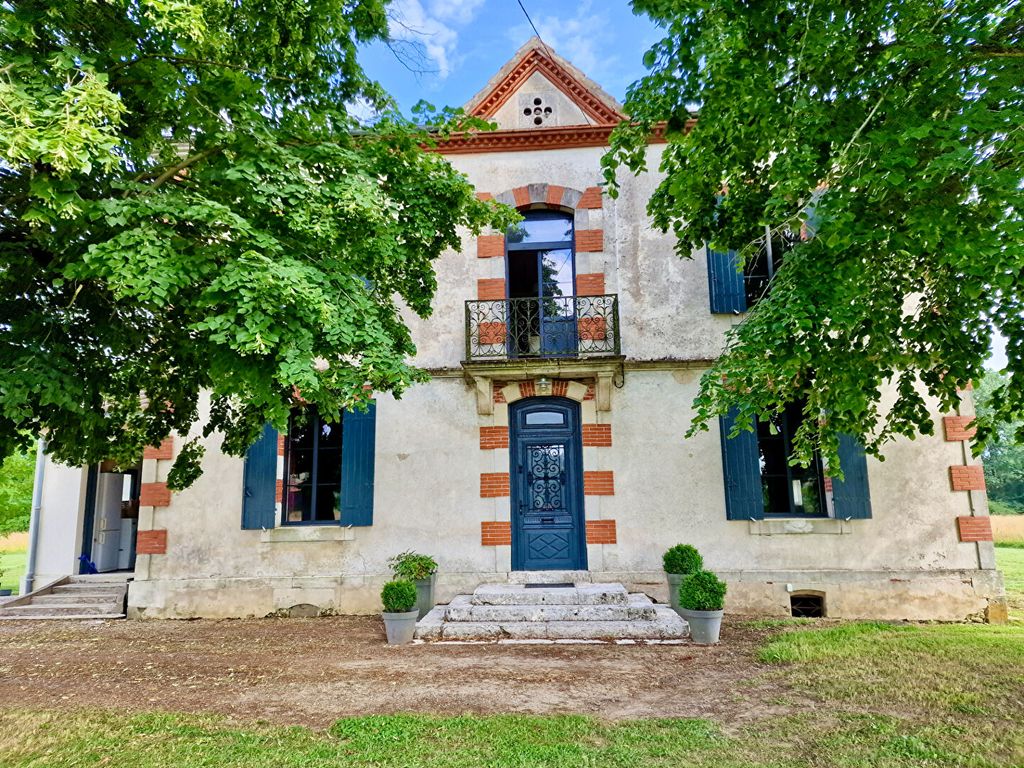 Property photo 1 of 22