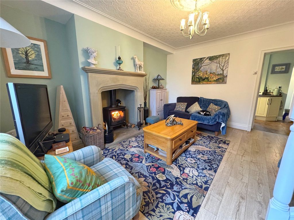 Property photo 3 of 47 Picture No. 53