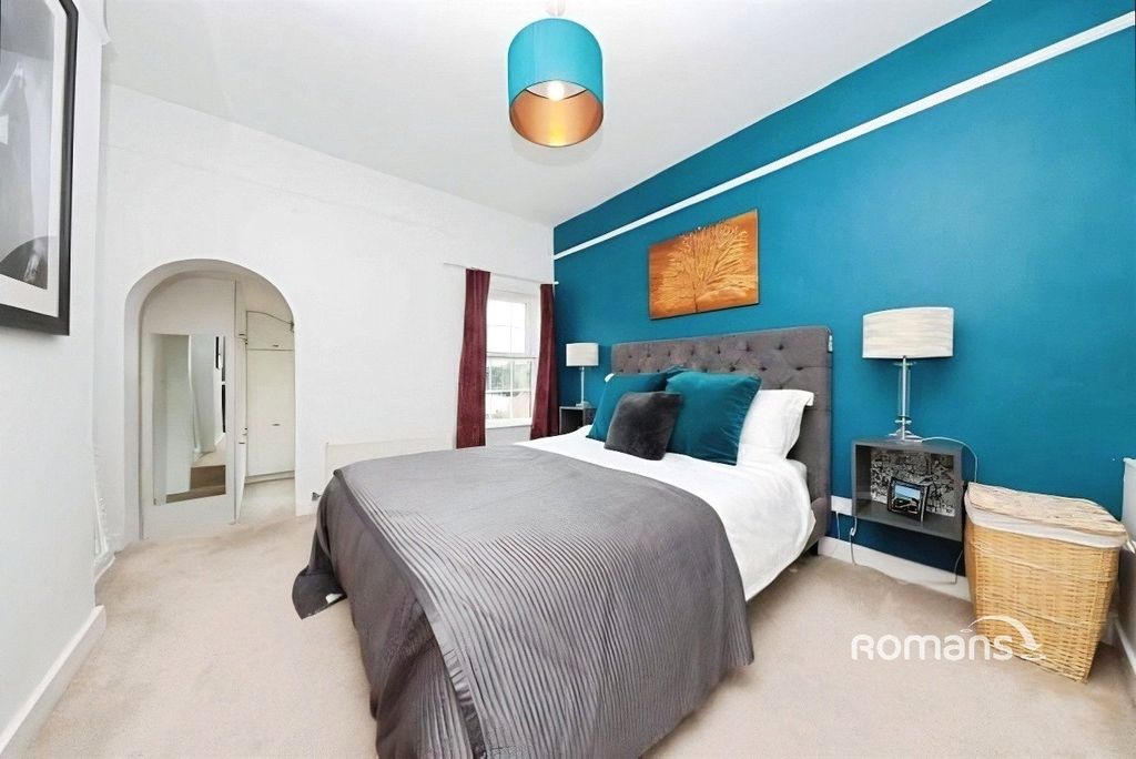 Property photo 3 of 11 Picture No. 02