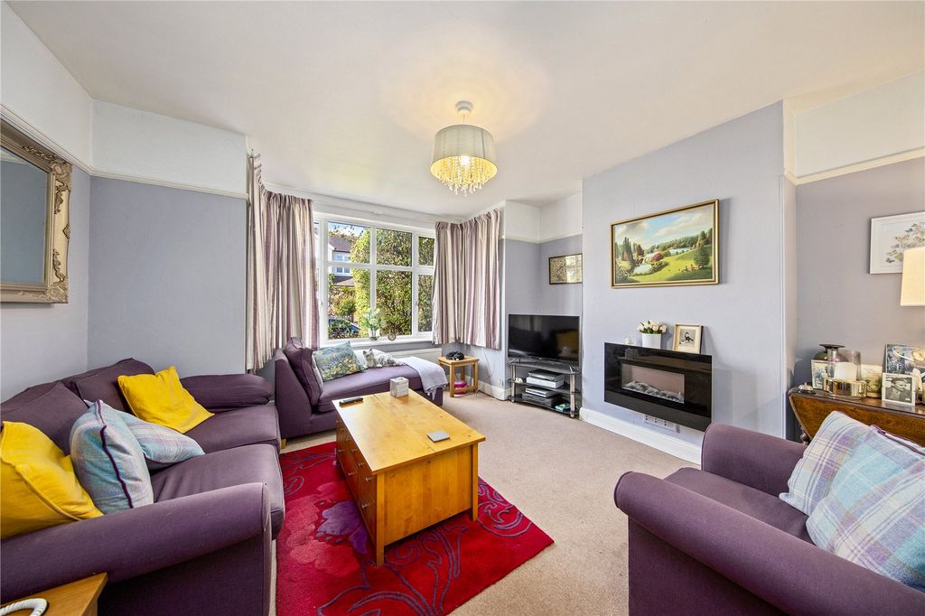 Property photo 3 of 11 Picture No. 02