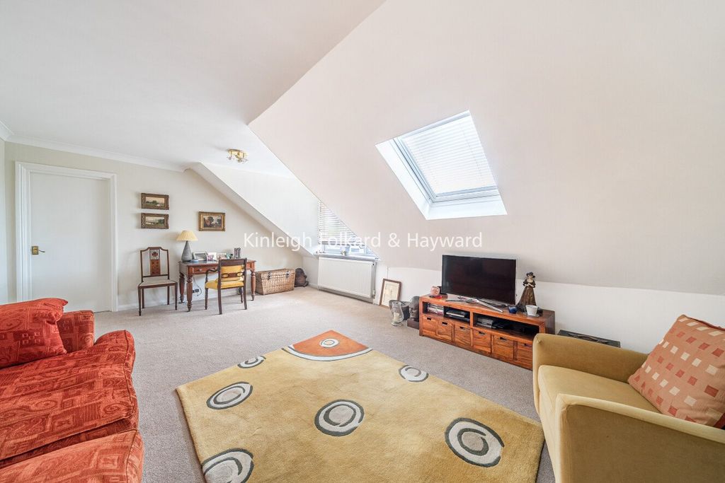 Property photo 2 of 19 Picture No. 03