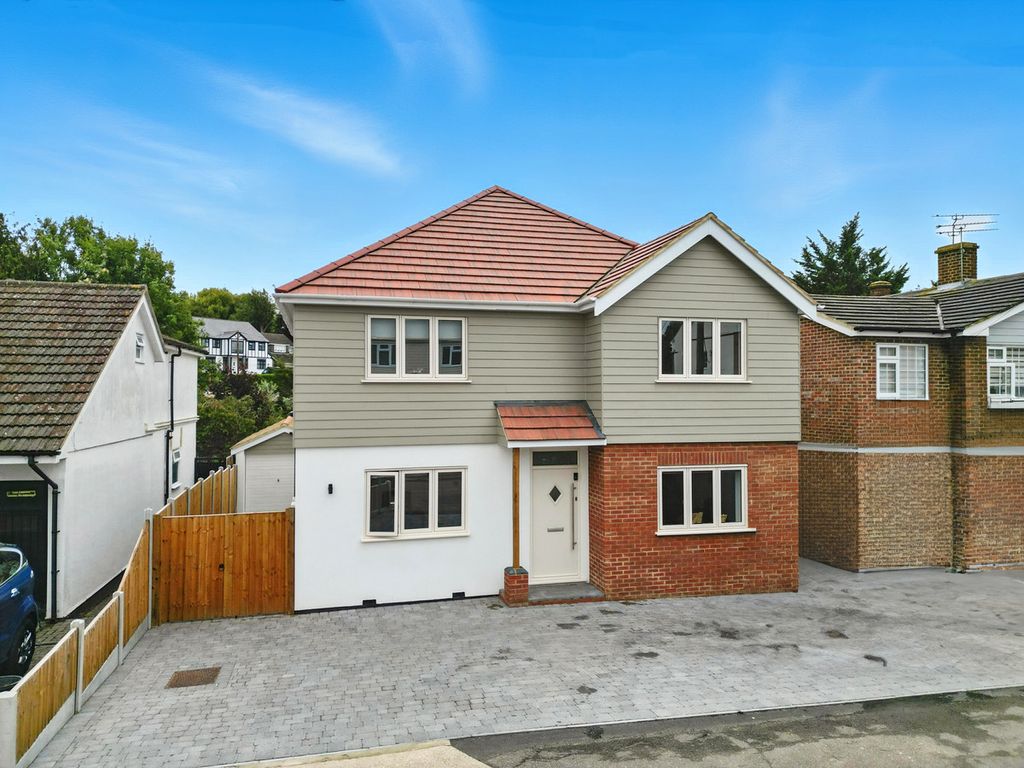 Property photo 1 of 31