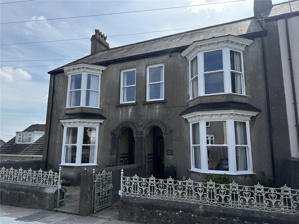 Property photo 1 of 43 Picture No. 52