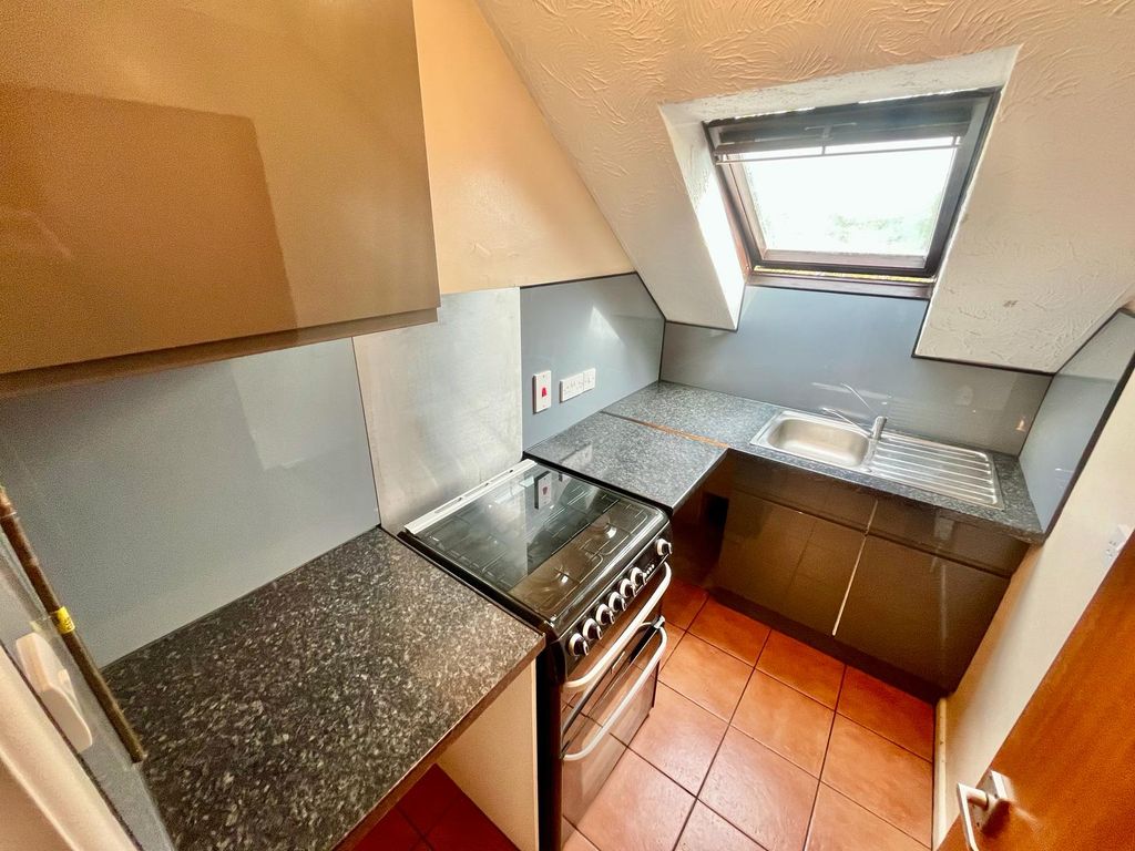 Property photo 2 of 10 Image