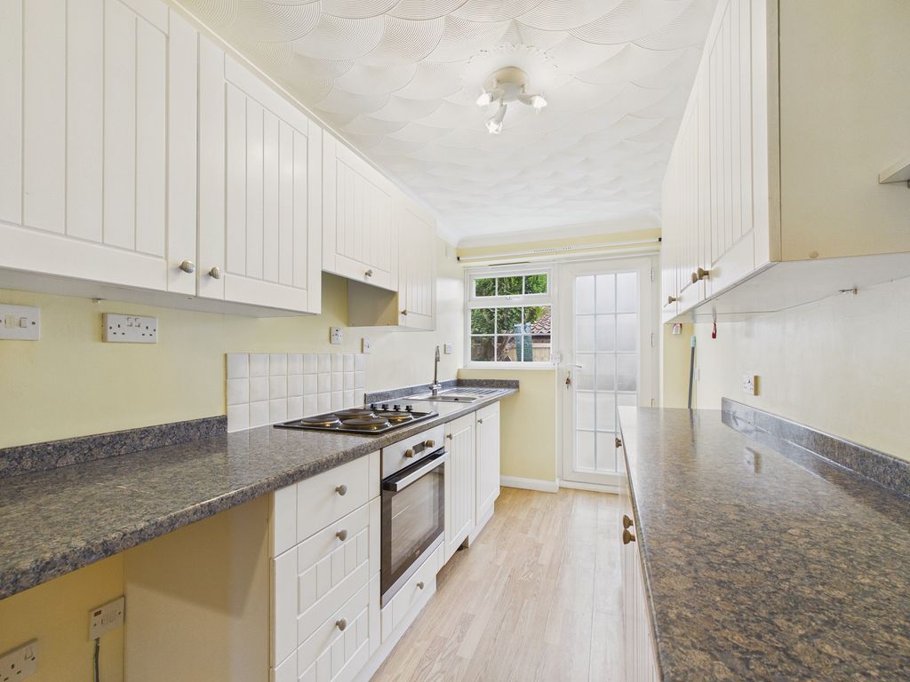 Property photo 2 of 8