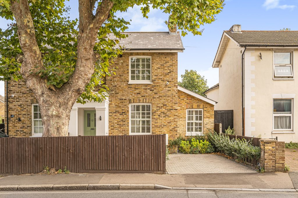 Property photo 1 of 13