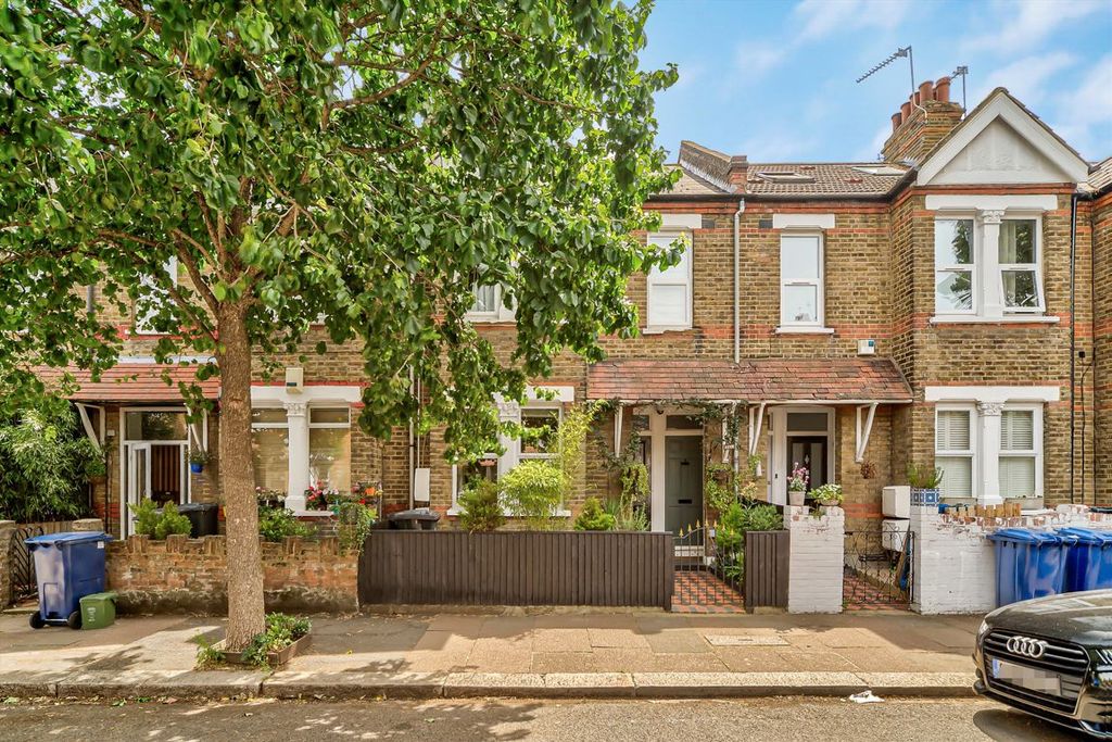 Property photo 1 of 5