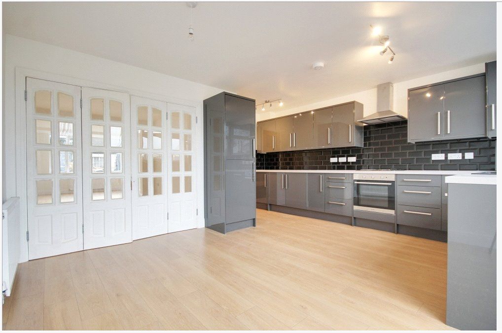 Property photo 1 of 17 Picture No. 07
