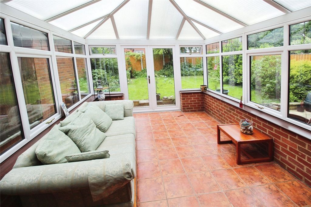 Property photo 2 of 16 Picture No. 04