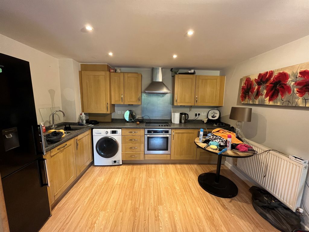 Property photo 3 of 13