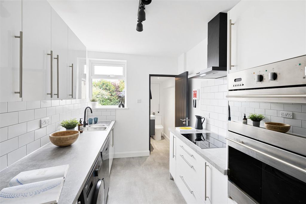 Property photo 2 of 14 2.Jpg