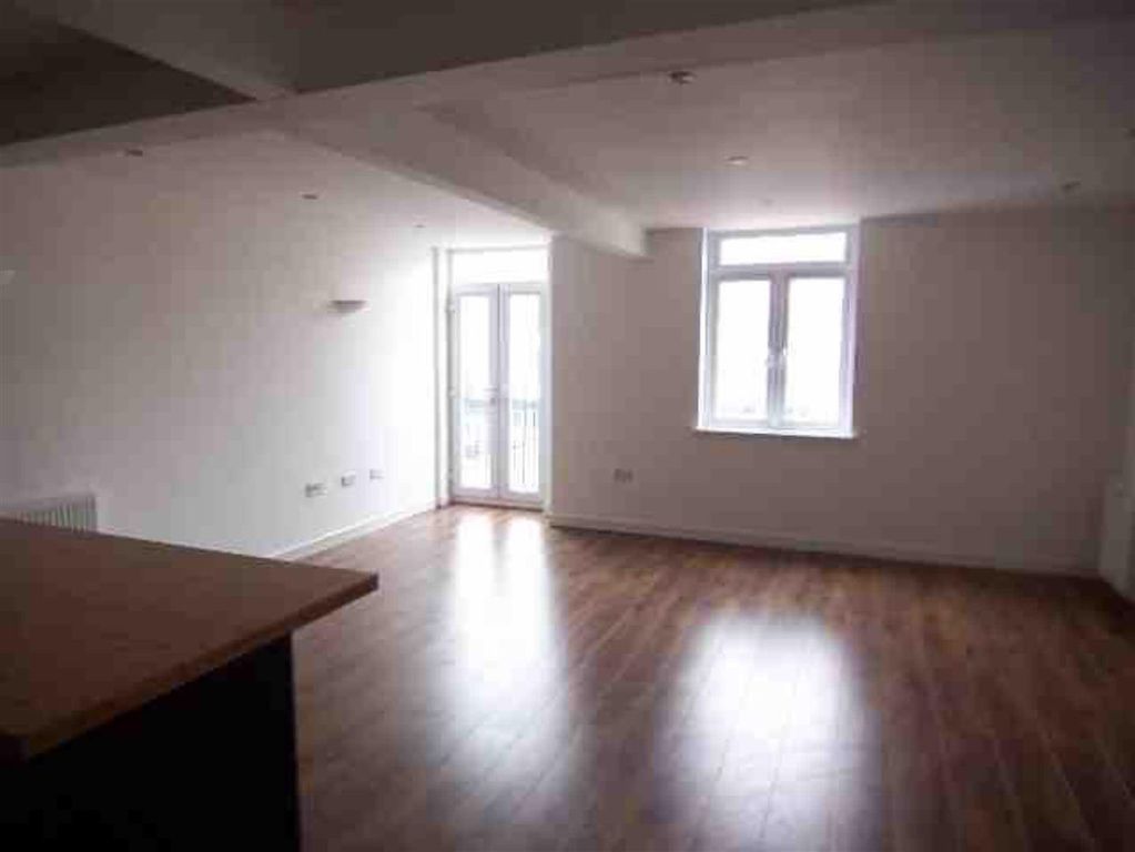 Property photo 3 of 5