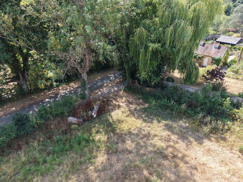 Property photo 3 of 5 Photo 6