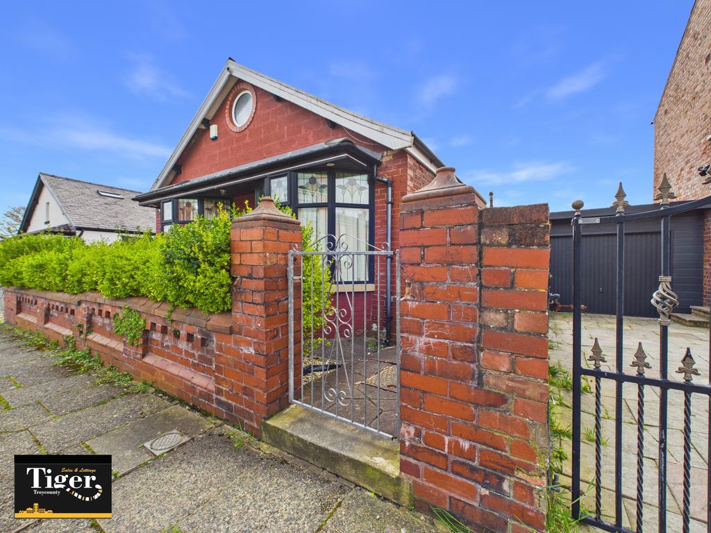 Property photo 2 of 19 Cam01931G0-Pr0352-Still018