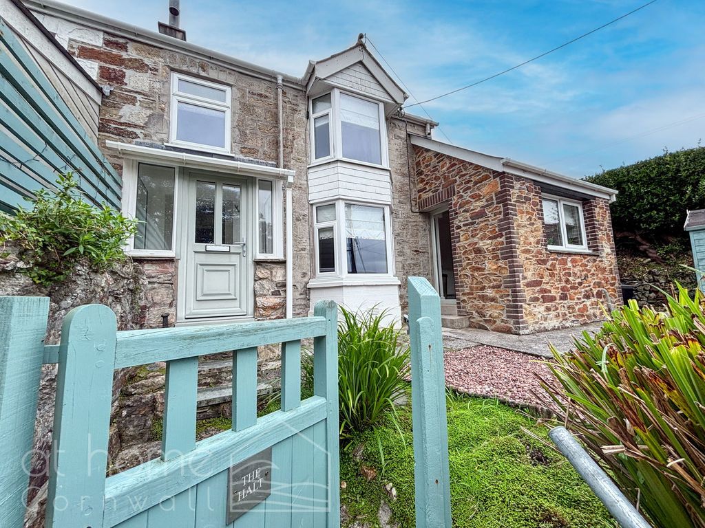 Property photo 1 of 43