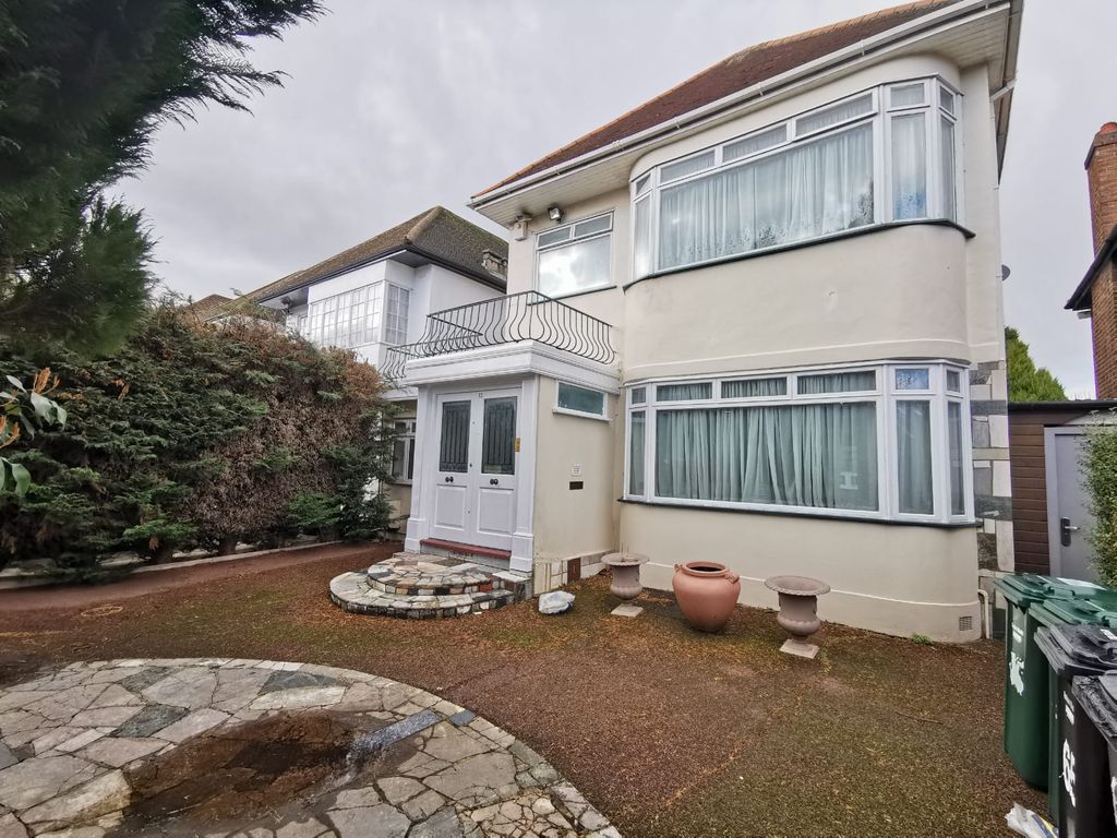 Property photo 1 of 26