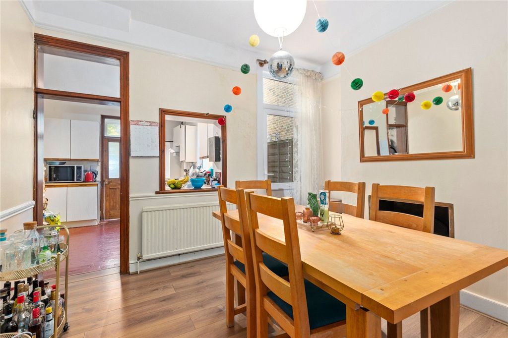 Property photo 2 of 10 Picture No. 20
