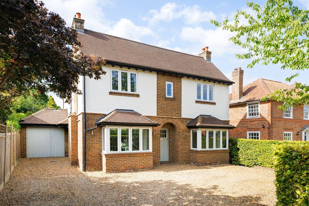 Property photo 1 of 17